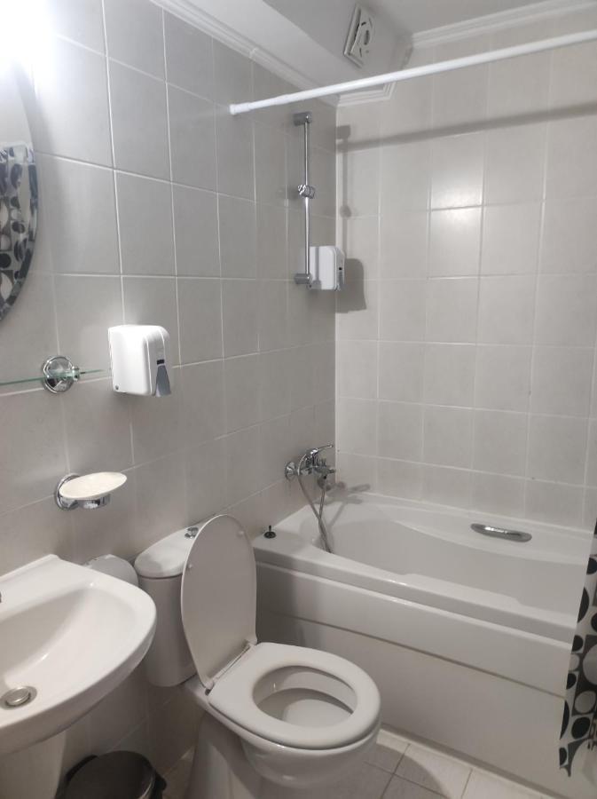 Hotel Кианти Kŭrdzhali Esterno foto