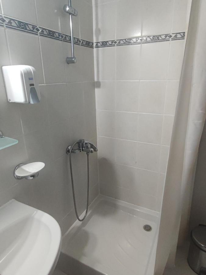 Hotel Кианти Kŭrdzhali Esterno foto