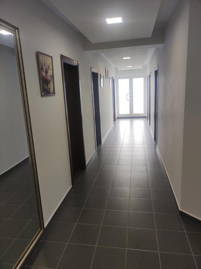 Hotel Кианти Kŭrdzhali Esterno foto