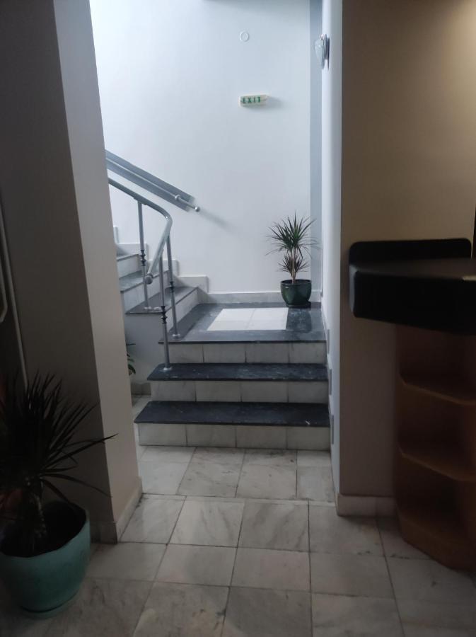 Hotel Кианти Kŭrdzhali Esterno foto